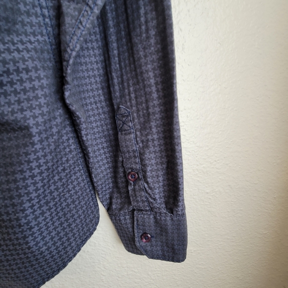 Guess Long Sleeve Pattern Print Button-up Dress Shirt Men's Size Small - Picture 11 of 12
